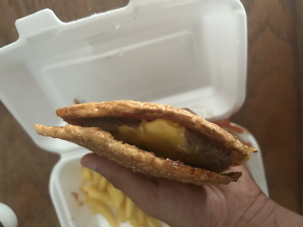 Jenny Cokelaere_Resto KARWAN_Saint-Yrieix-la-Perche_review