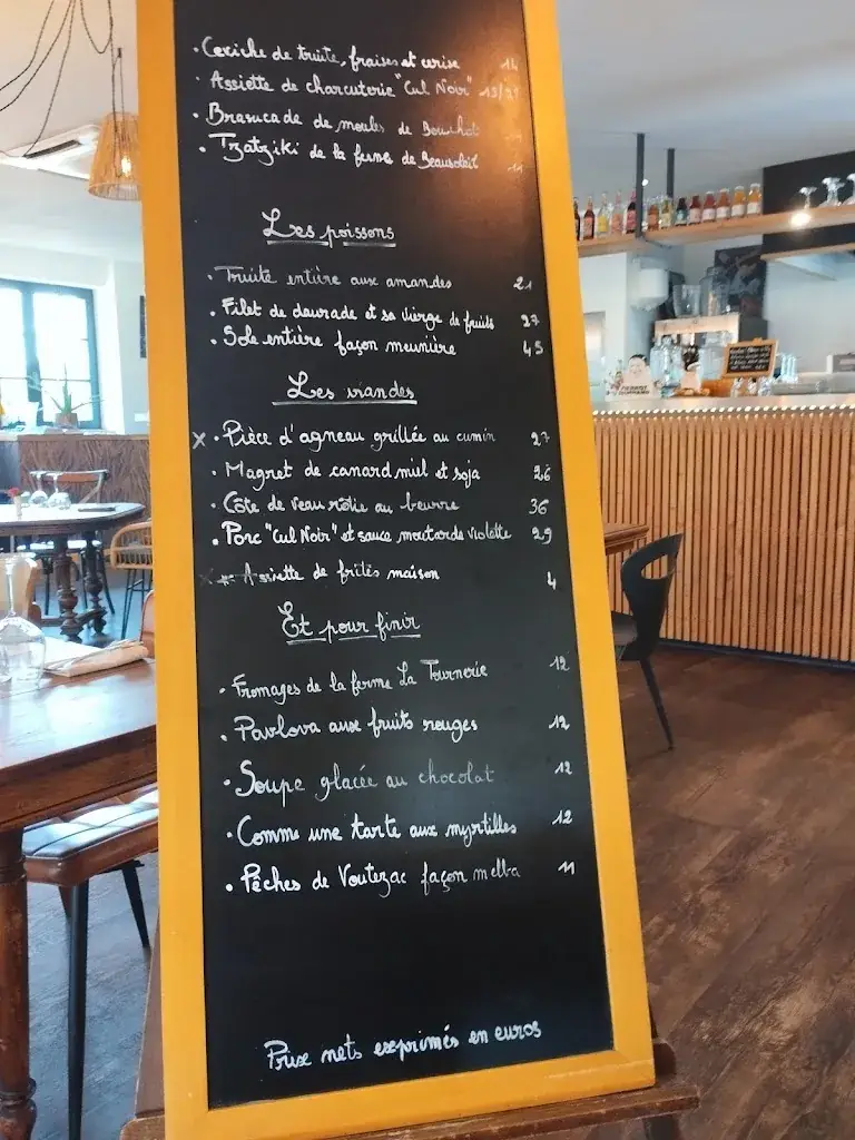 Menu_Aquí e Aura - Restaurant, Taverne contemporaine_Glandon_image_2