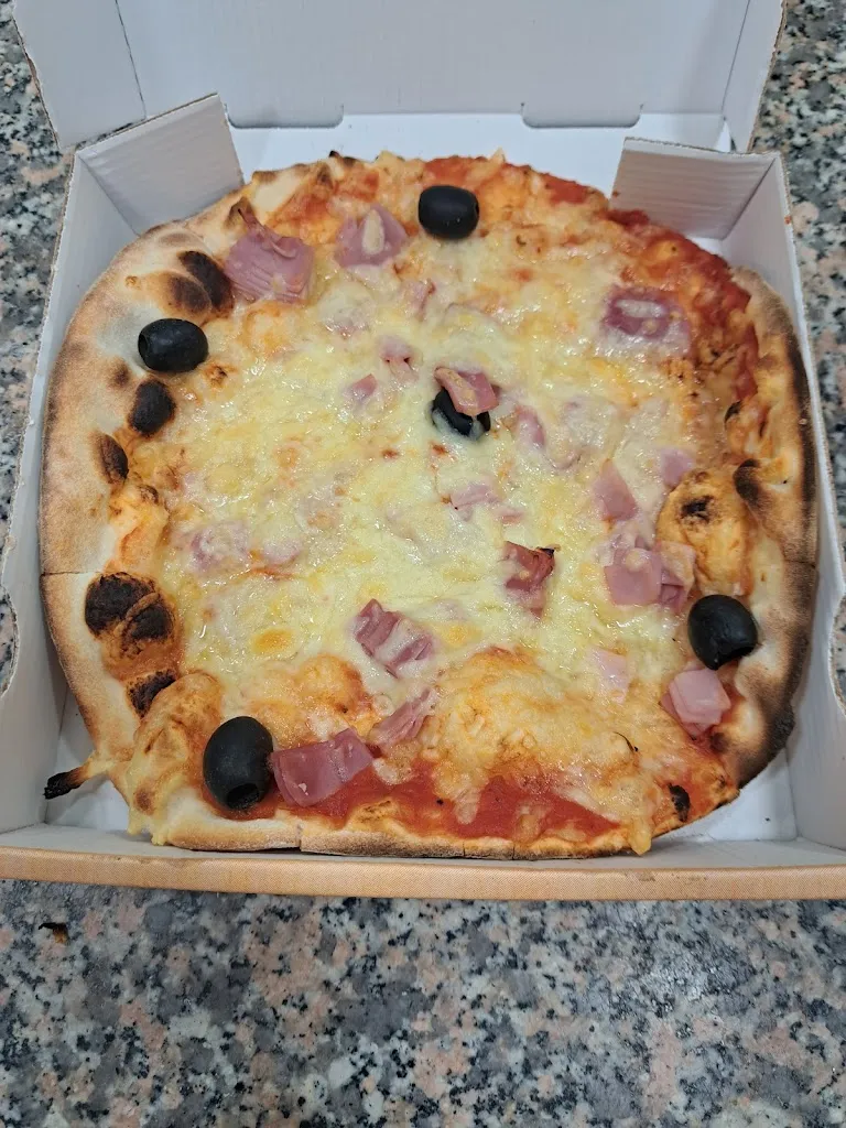 Menu_pizza mania_Saint-Yrieix-la-Perche_image_6