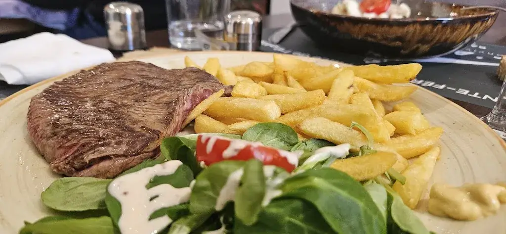 L'Audace_Sainte-Féréole_slider_image_2