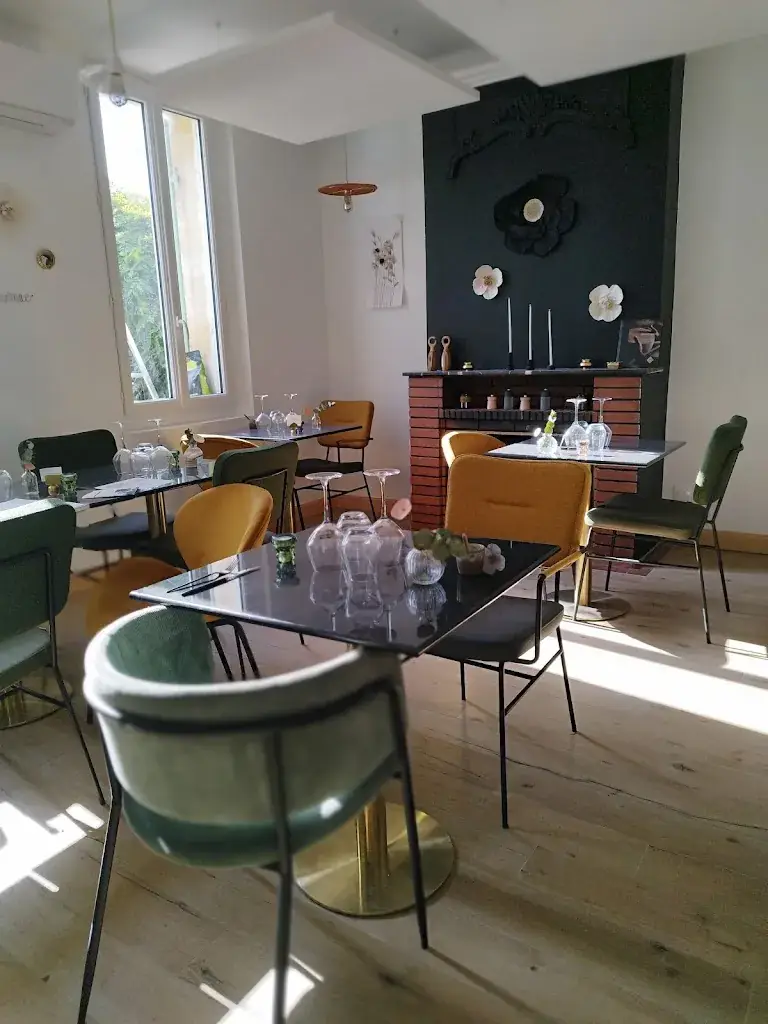 L'Attachant ristorante a Sainte-Terre