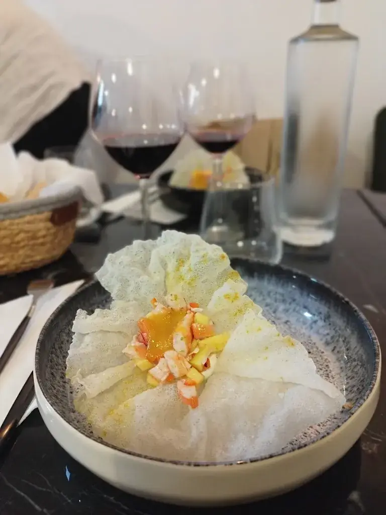 L'Attachant_Sainte-Terre_slider_image_3