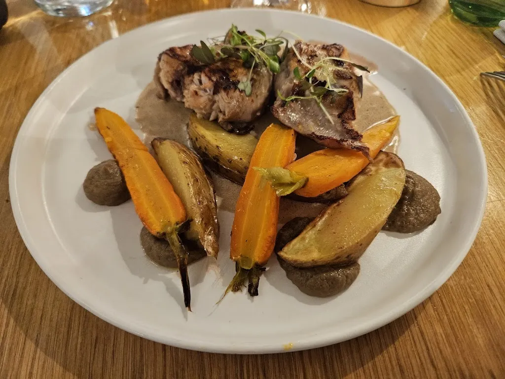 Pey La Tour La Table_Sallebœuf_slider_image_3