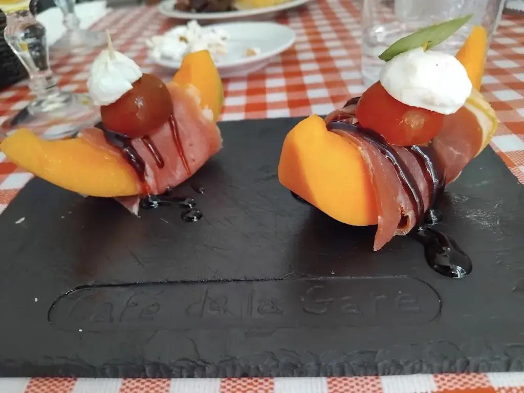 Menu_Restaurant De La Gare_Salies-de-Béarn_image_5