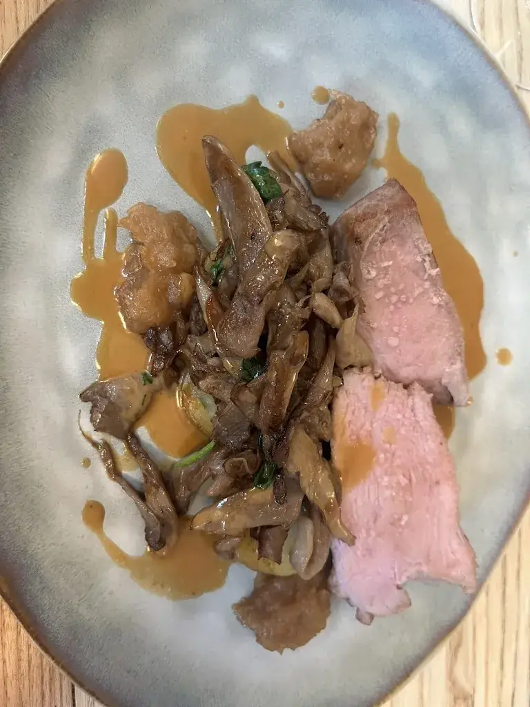 Kathleen Sarbutt_Casabelle_Salies-de-Béarn_review