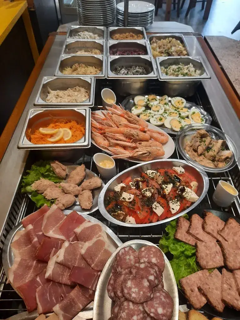 Café Restaurant le Garde Manger_Coteau_slider_image_3