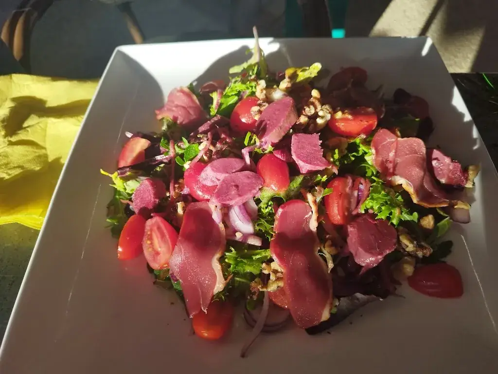 Brigitte Rouxeville_Restaurant La Châtaigneraie_Prats-de-Carlux_recensione