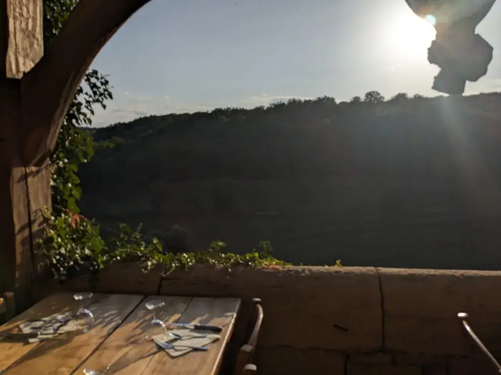 Purnima Ravi_La Halle Paysanne RELAIS DU PAYSAN RESTAURANT TYPIQUE_Carlux_review