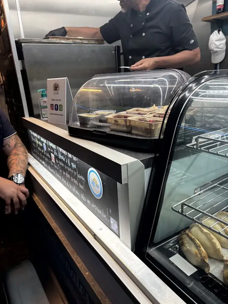 Laurene T_El Porteñito_Salles-sur-Mer_review