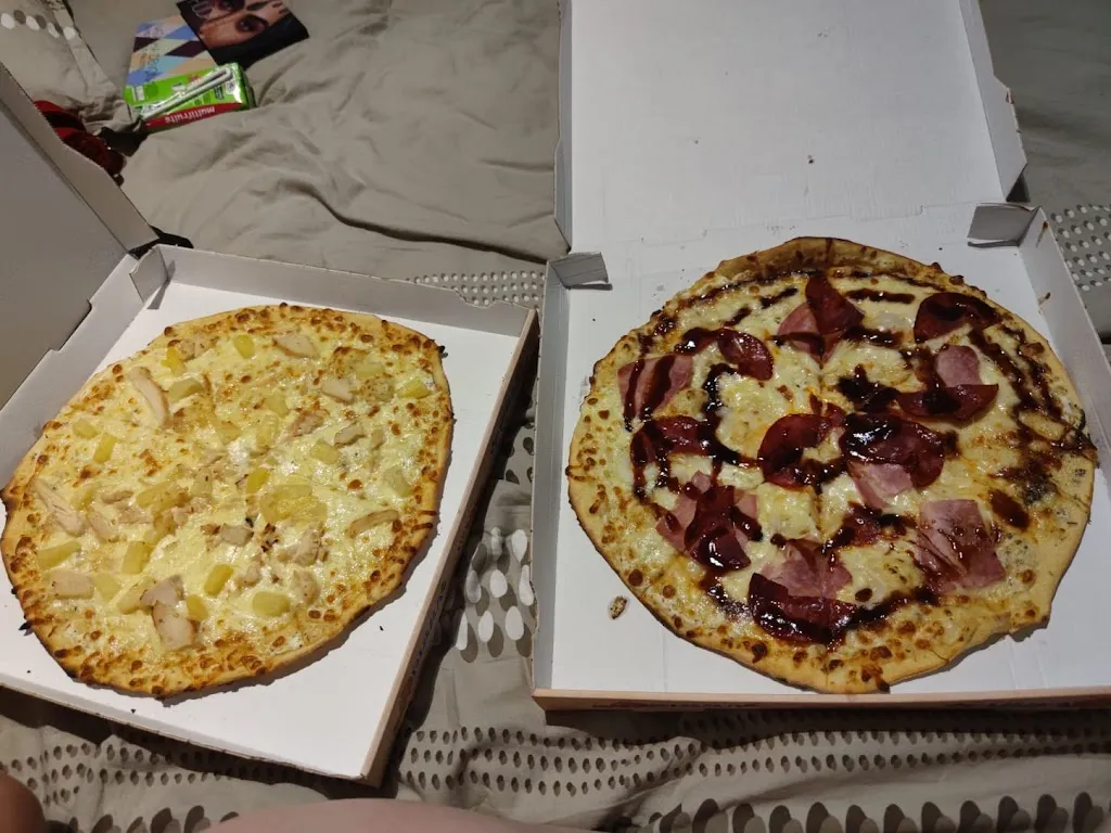 Funky Pizz_Salles-sur-Mer_slider_image_2