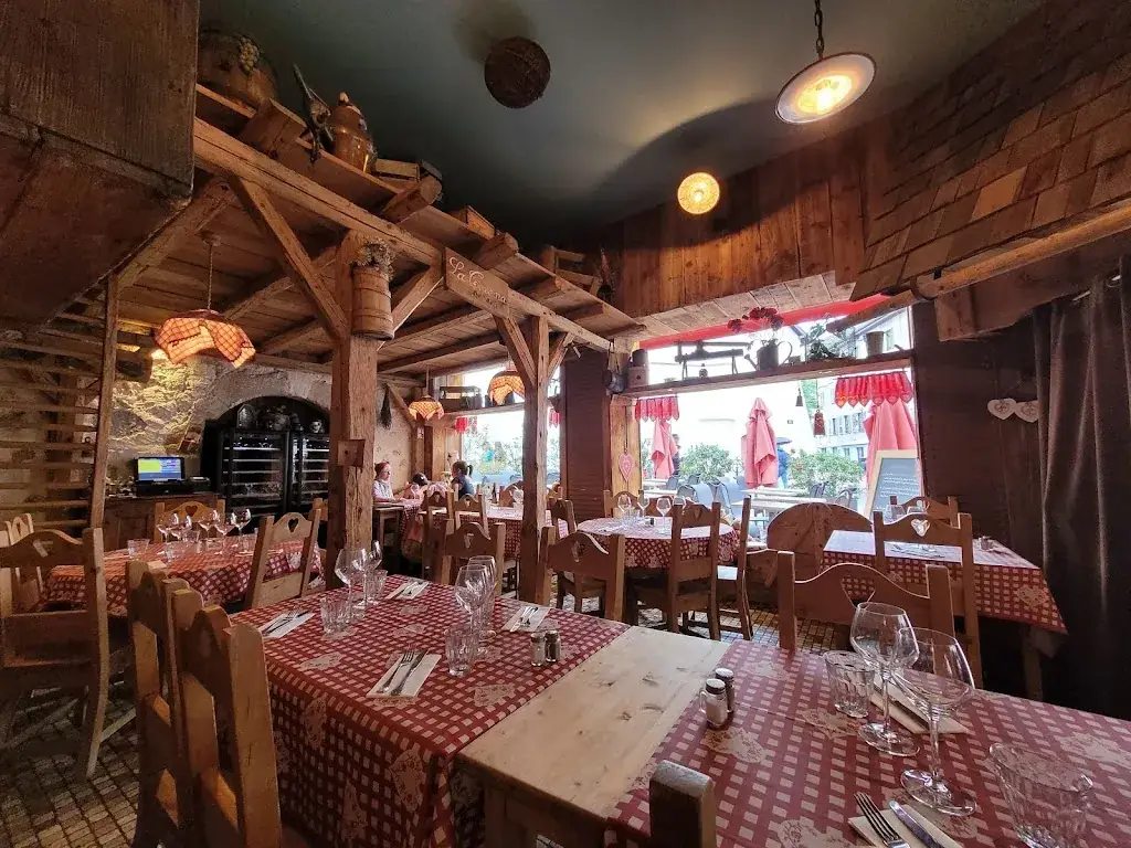 Chez Mamie Lise_Annecy_slider_image_1