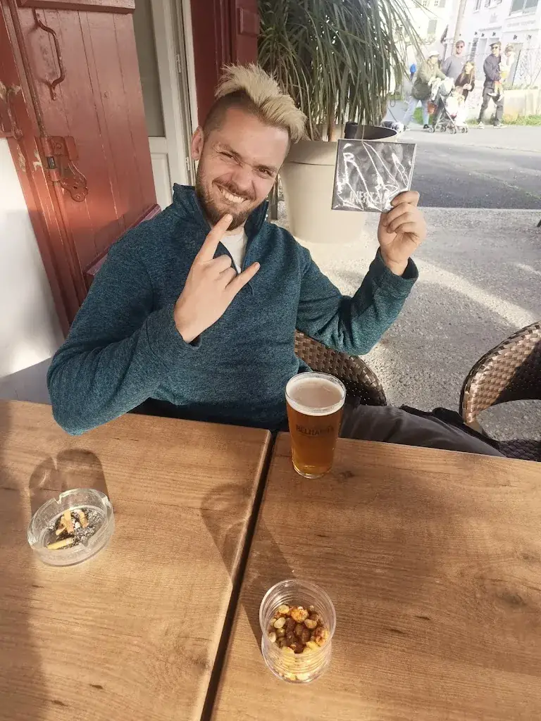 Florian Varga_Restaurant Kafia_Sare_review