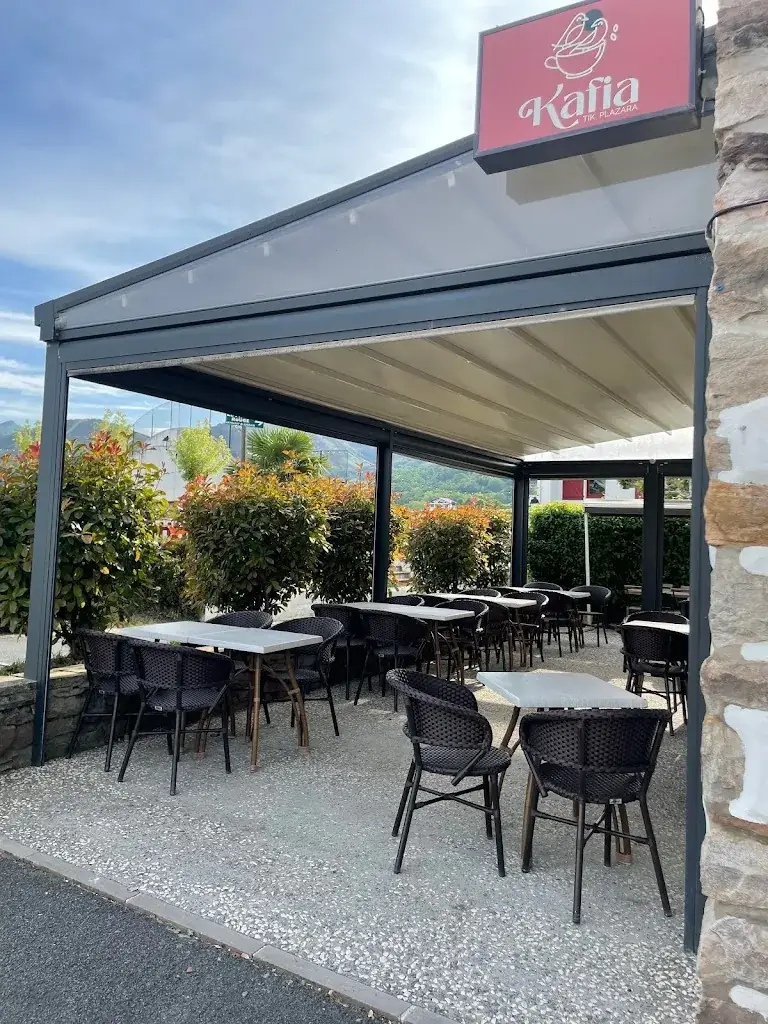 Restaurant Kafia restaurant in Sare