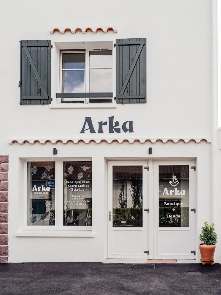 Arka • Artisan charcutier • Bistrot gourmand restaurant in Sare