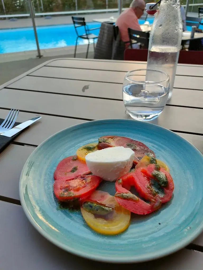 Samuel Cour_Bo é Bon_Coteau_review