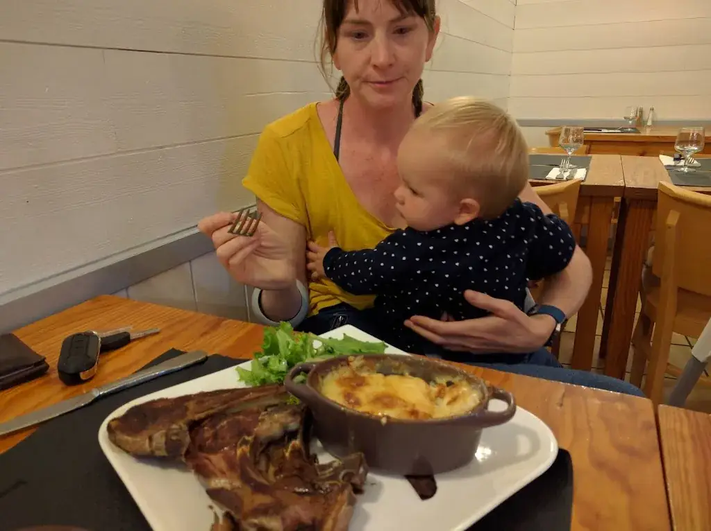 James Burrow_Le Café du Lac_Sanguinet_recensione