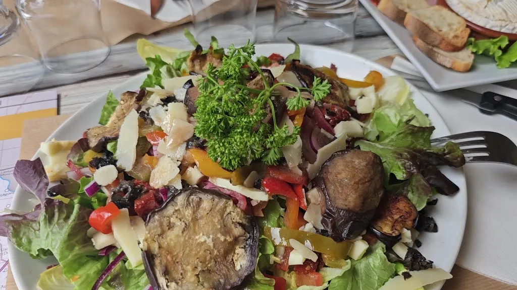 Les Arcades_Sauveterre-de-Guyenne_slider_image_2