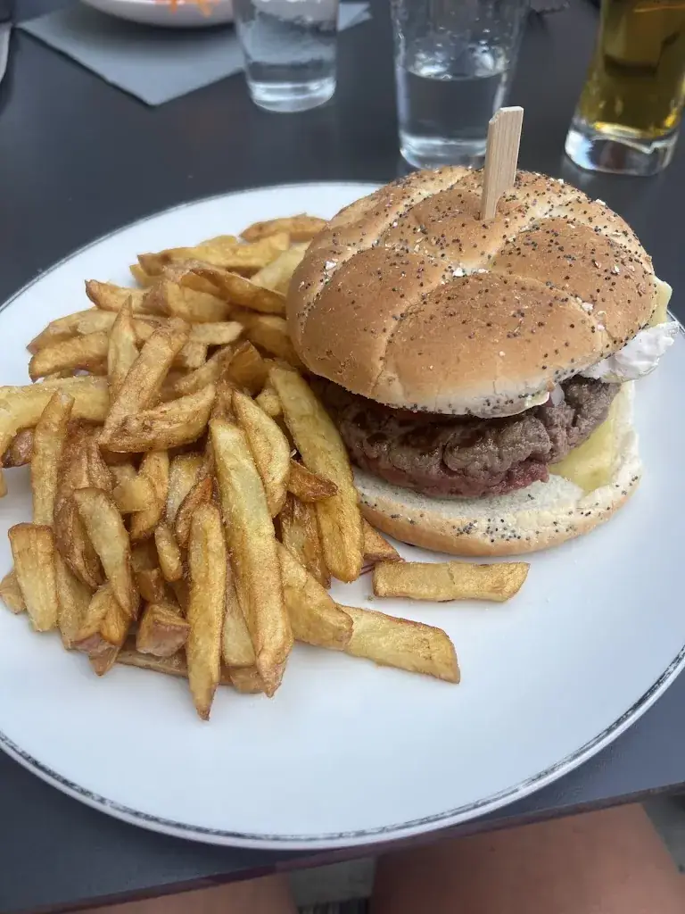 Fi S_la suite_Sauzé-entre-Bois_review