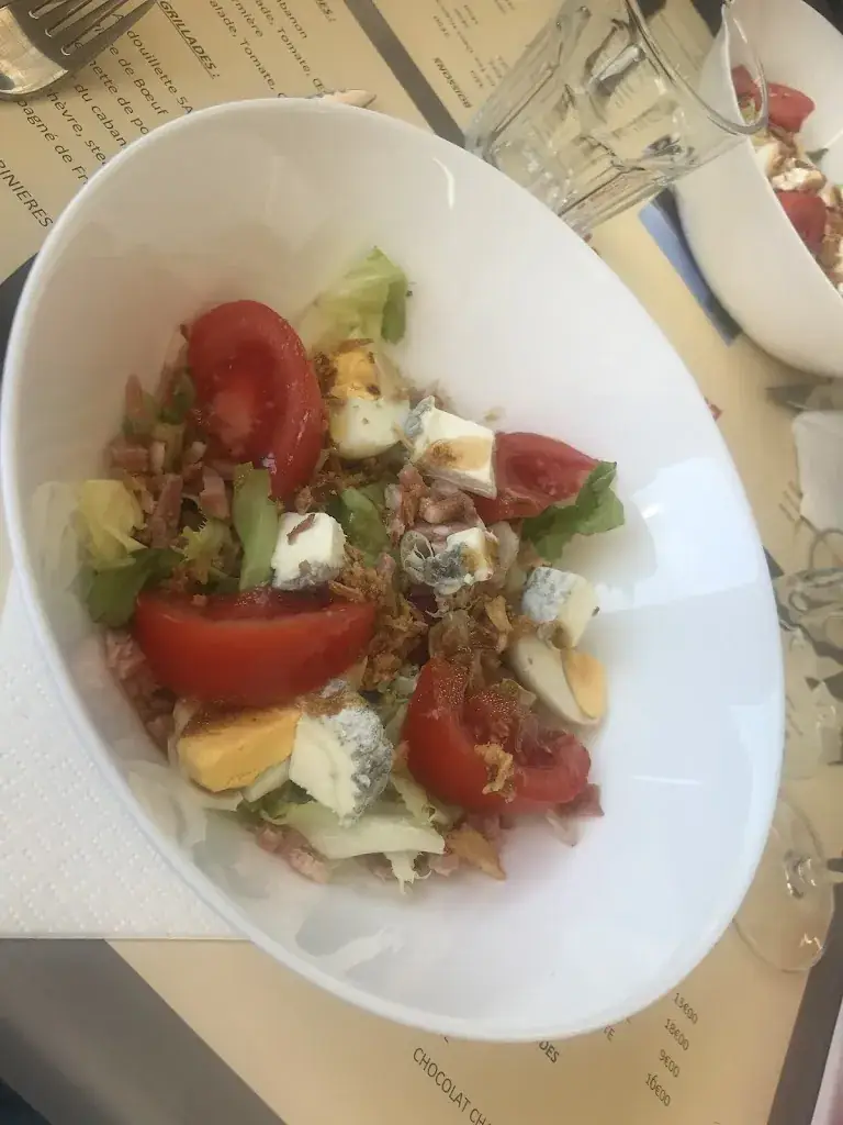 trochon martial_le cabanon_79190_review