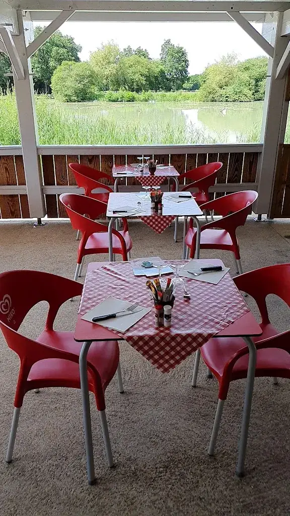 le cabanon_79190_slider_image_2