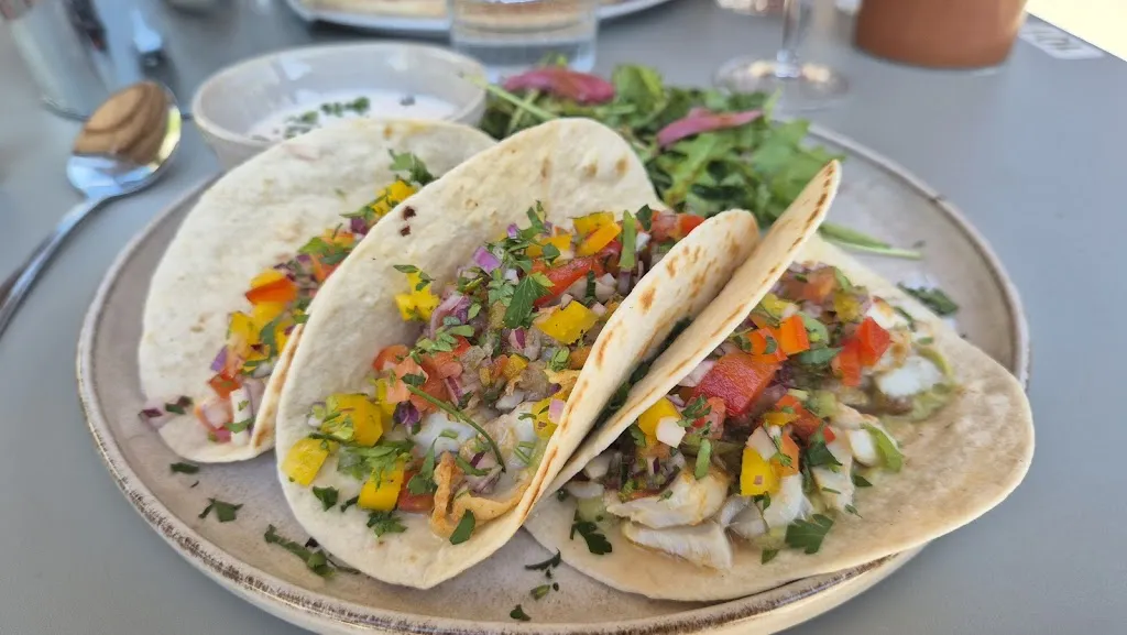 HORTENSE CAMPAGNE_La Guinguette SUD_Sauveterre-de-Béarn_recensione