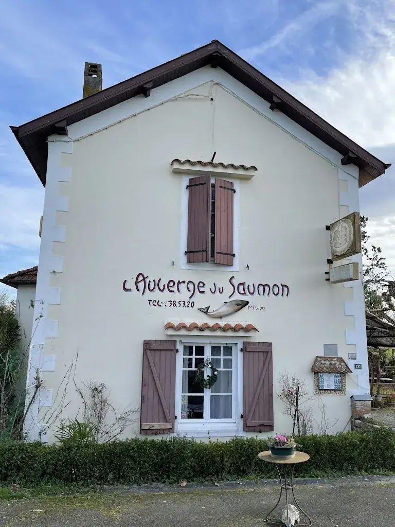 Auberge Du Saumon_Sauveterre-de-Béarn_slider_image_1