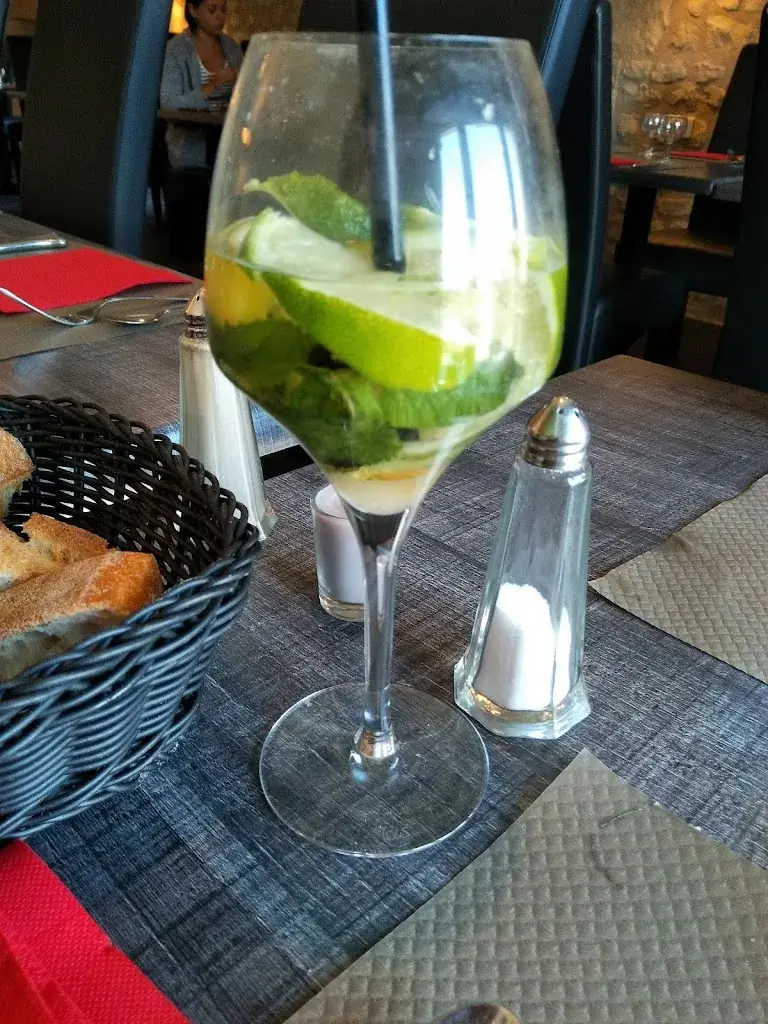 Menu_Autour des Halles_Scorbé-Clairvaux_image_5