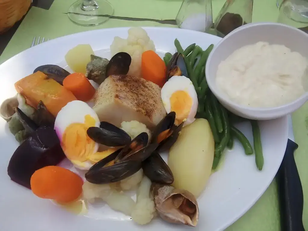 Le Café de l'Horloge_Seilhac_slider_image_2