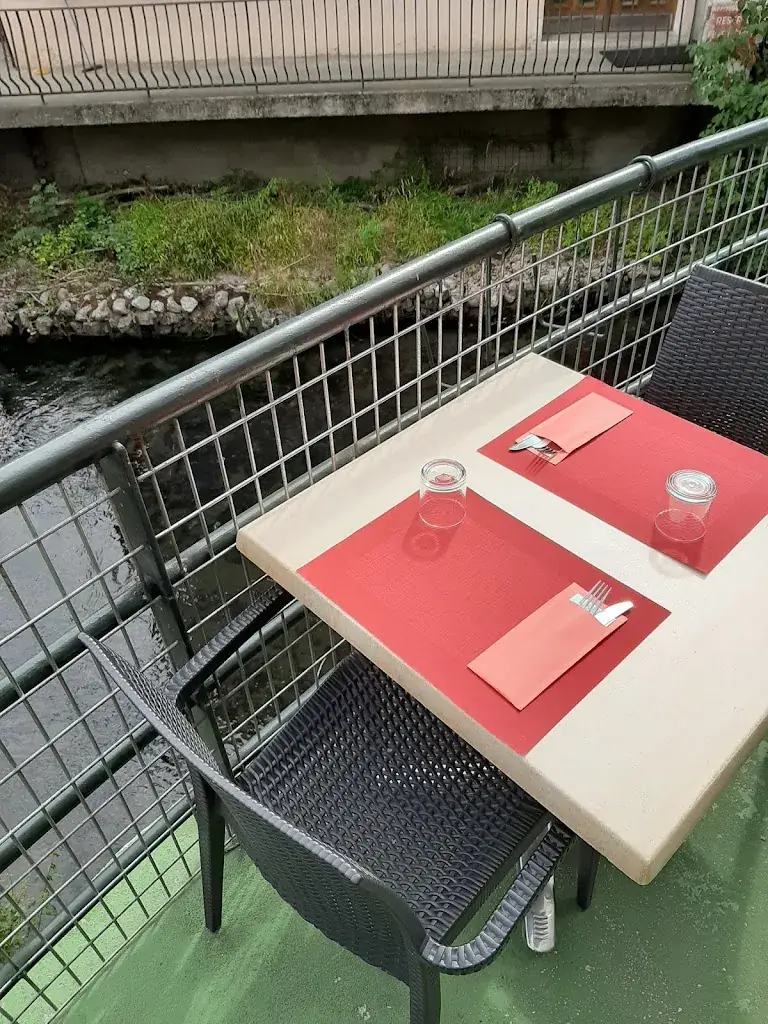 Au Cristal restaurant in Bourg-d'Oisans