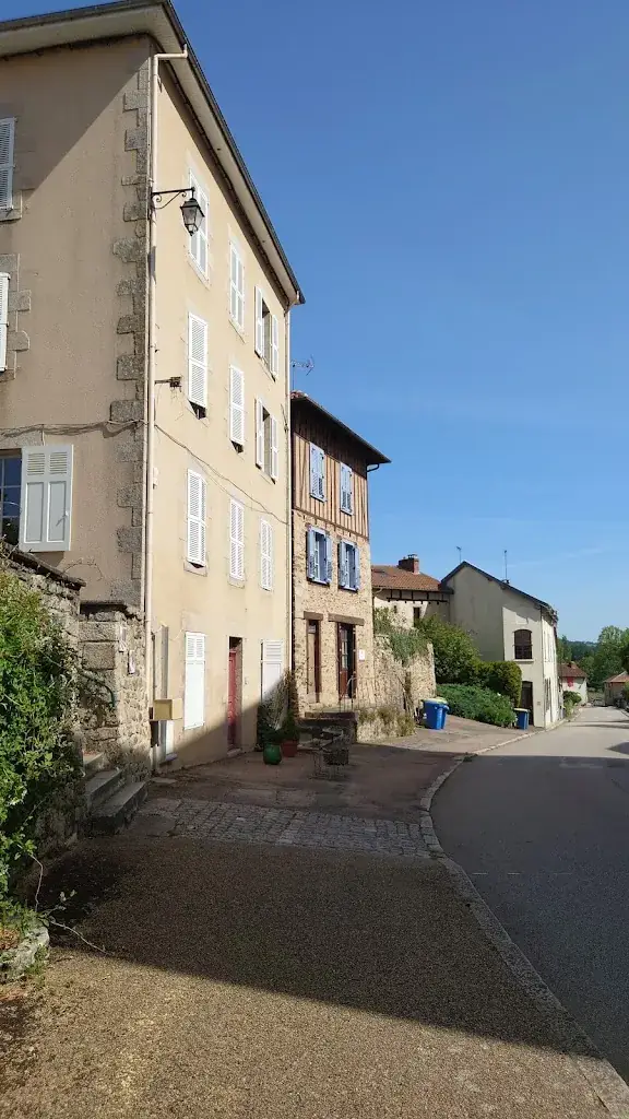 Le Parvis_Solignac_slider_image_3