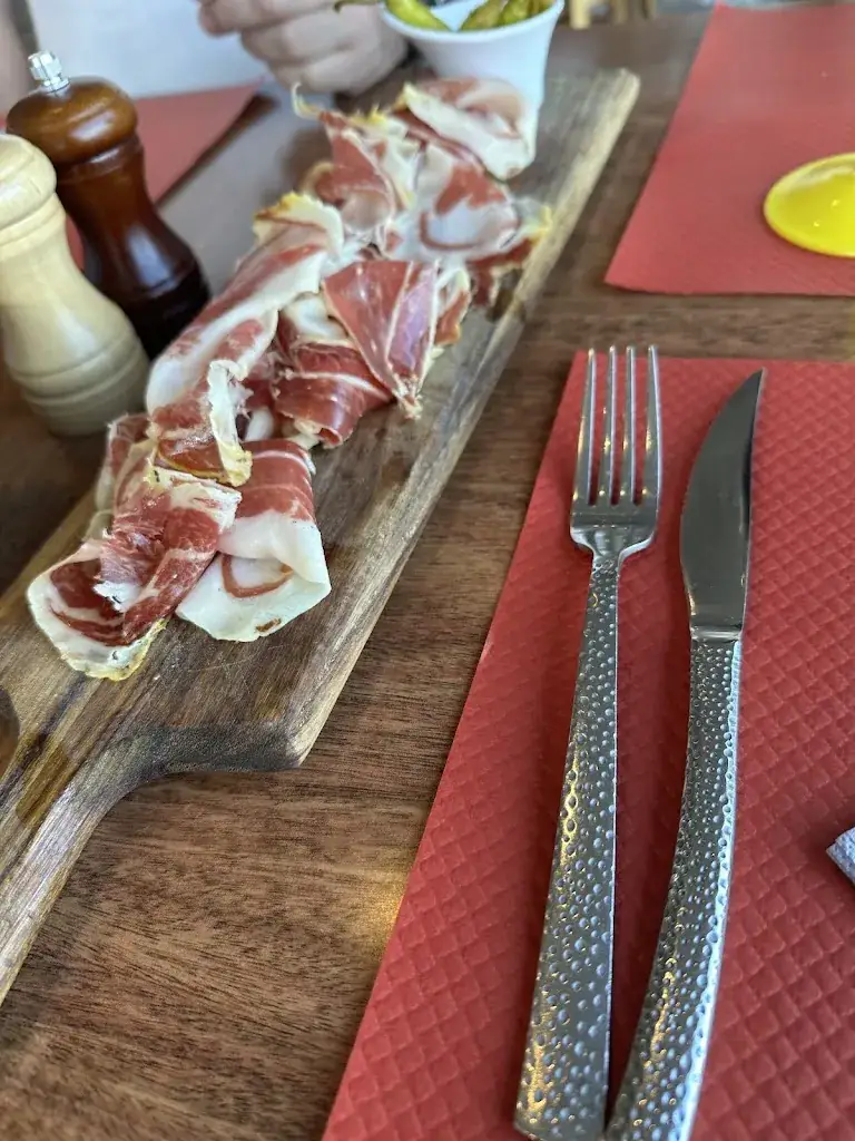 Cedric HUI_Restaurant Epherra - Golf Souraïde_Souraïde_review