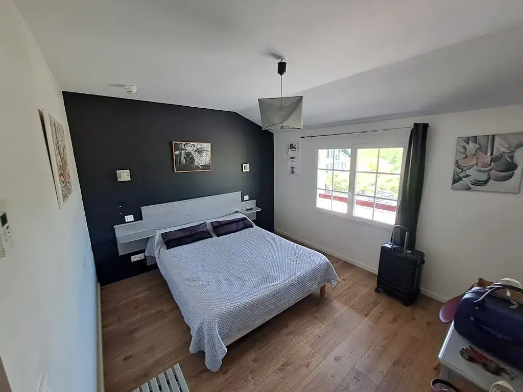 Hôtel Restaurant Bergara_Souraïde_slider_image_3