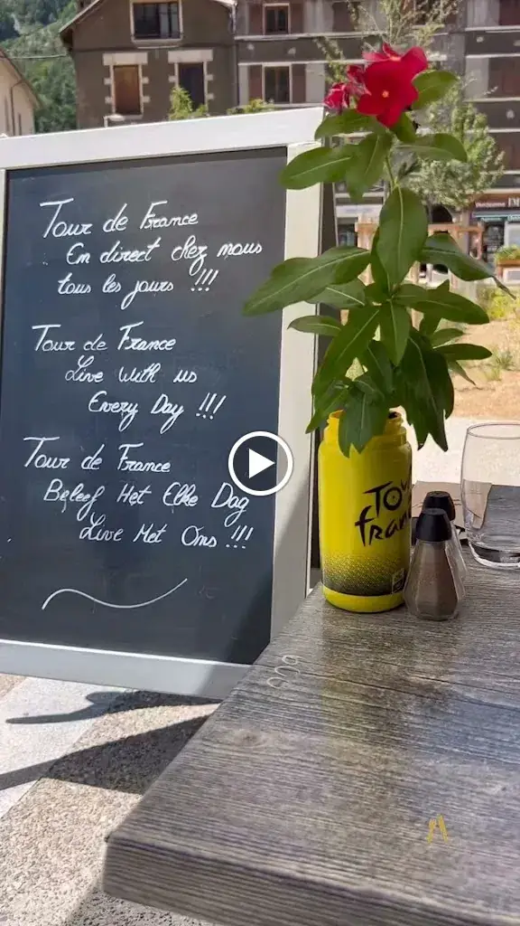 Restaurant La Romanche_Bourg-d'Oisans_slider_image_2