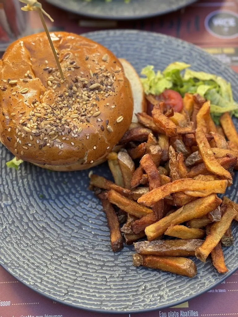 Bar du marché_Soyaux_slider_image_3