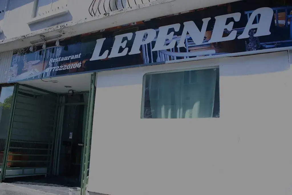 LÉPENEA restaurant in Soyaux