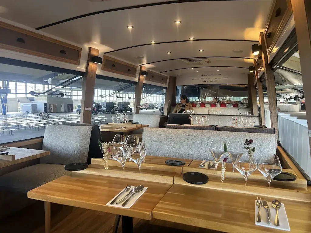 Le bus alpin_Bourg-d'Oisans_slider_image_1