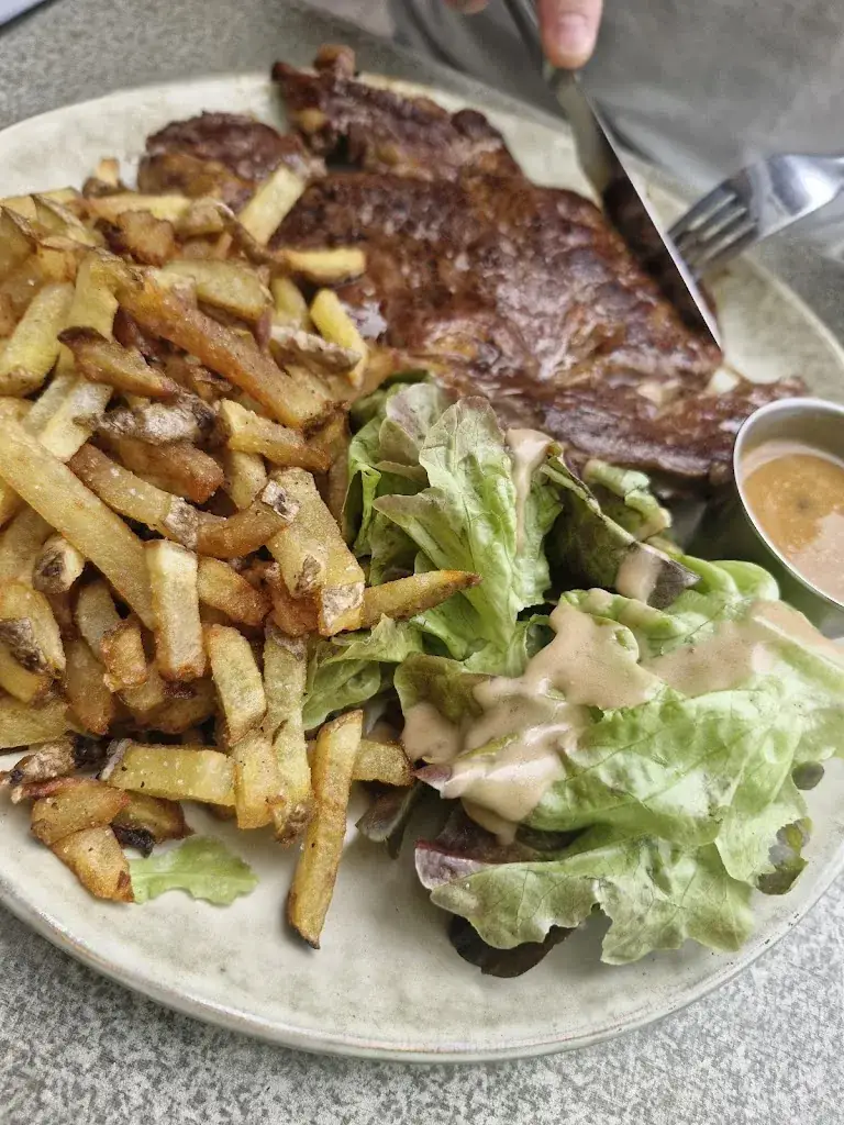 L’Ardoise ristorante a Soustons