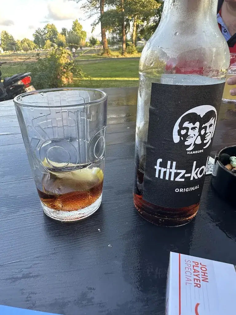 Joe Coug_Le GLOBE_Soustons_review