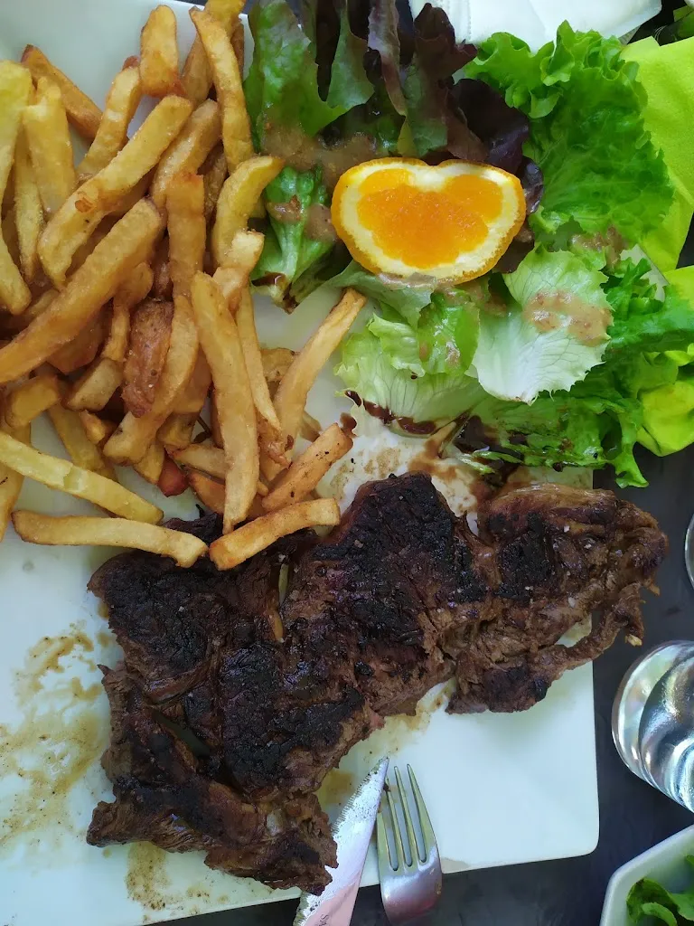 Benjamin H_Etoile de Mer_Soulac-sur-Mer_review