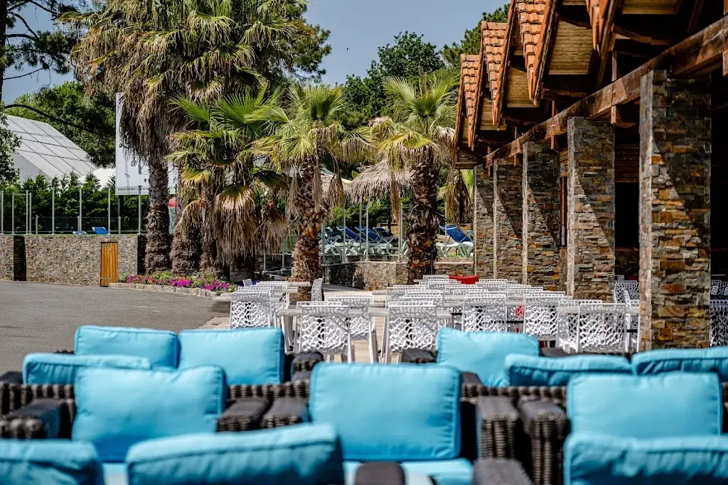 Restaurant La Table Des Carrelets restaurant in Soulac-sur-Mer