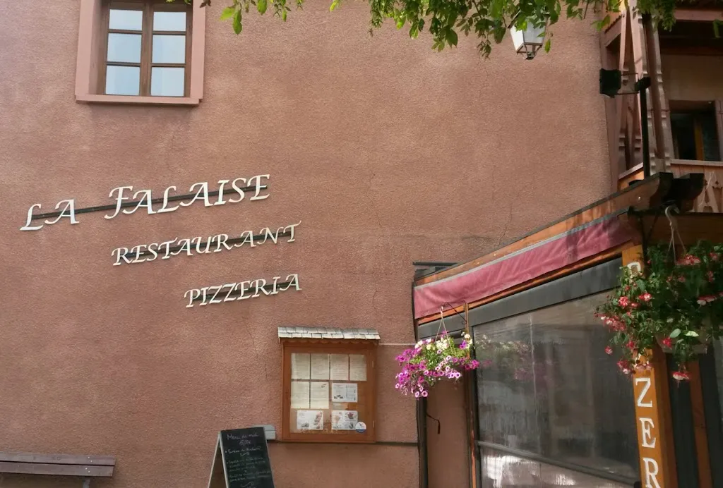 La Falaise Restaurant pizzeria_Bourg-d'Oisans_slider_image_1