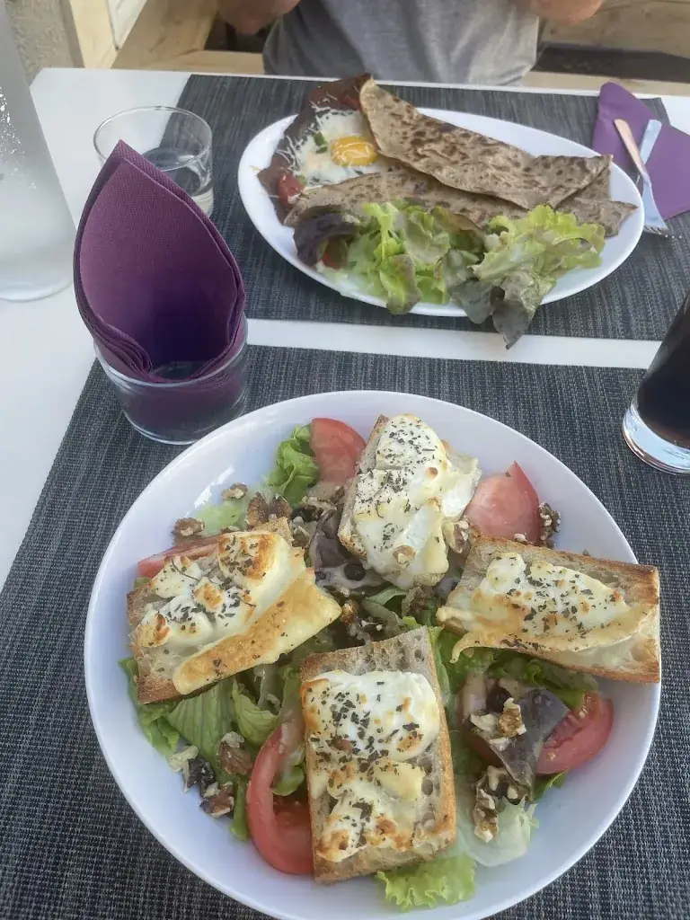 Christine Oellbrunner_l'Auberg'in_Soulac-sur-Mer_review