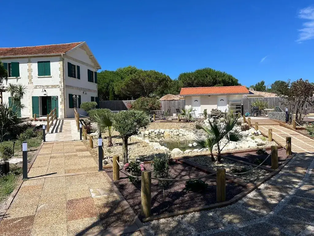 Hôtel des Pins & Restaurant restaurant in Soulac-sur-Mer