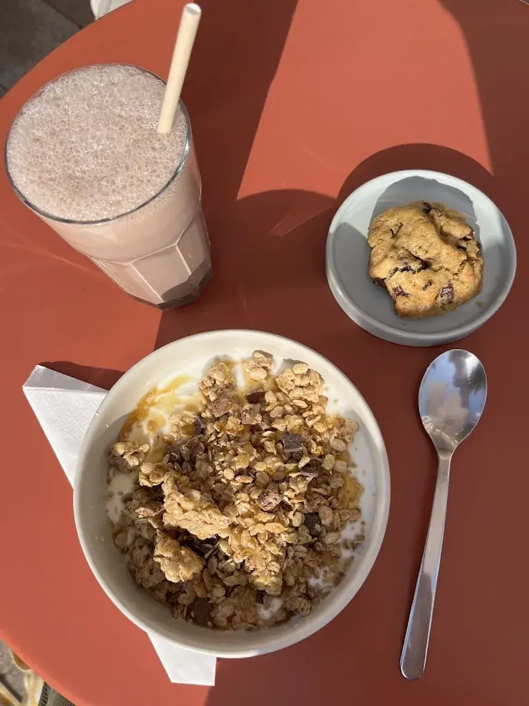 Camille Charpentier_Café Gourmand_Soulac-sur-Mer_review