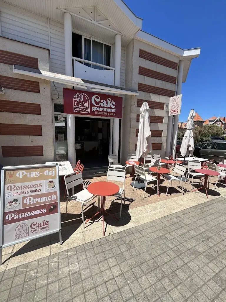 Café Gourmand restaurant in Soulac-sur-Mer