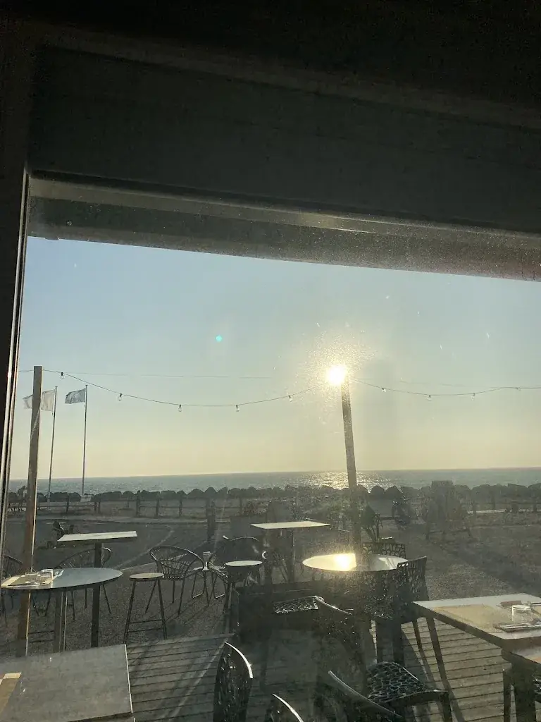 Reyt severine_TAIYŌ_Soulac-sur-Mer_review