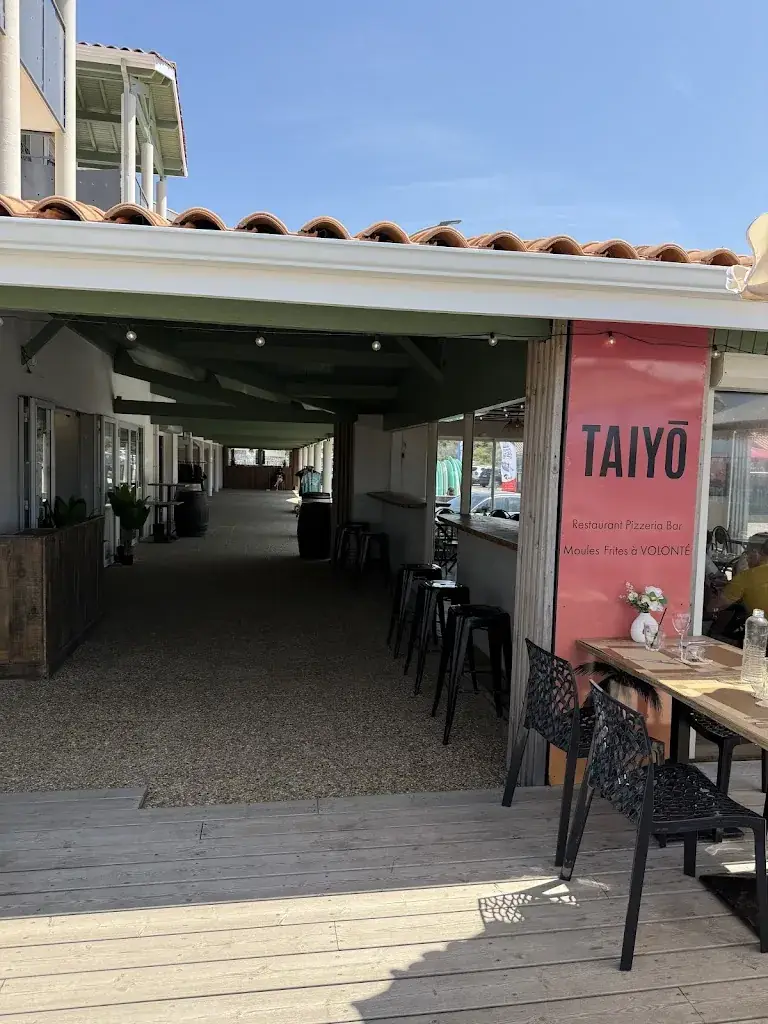 Constantin Lgn_TAIYŌ_Soulac-sur-Mer_review