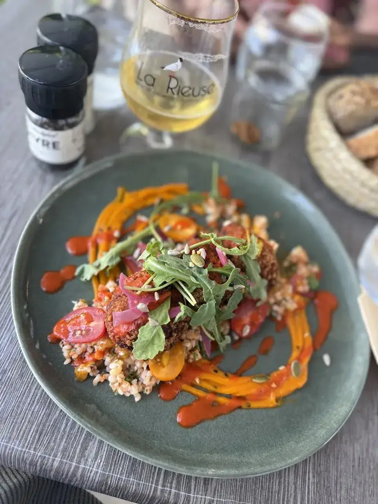 Jennifer Donardin_Le Met's_Surgères_review