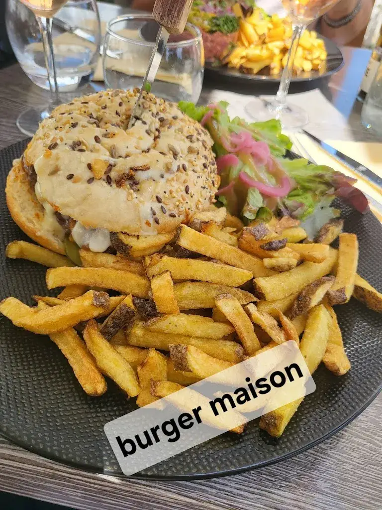 Le Met's_Surgères_slider_image_3