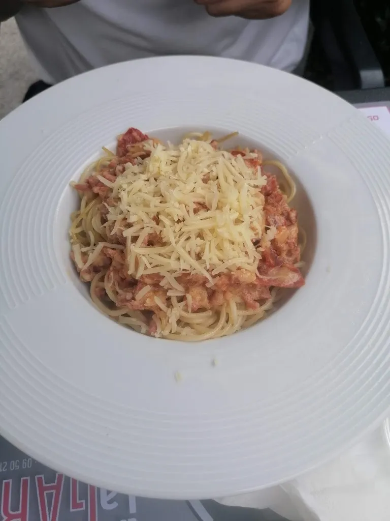 melinda Charlet_Bistrot de la Gare_Surgères_review